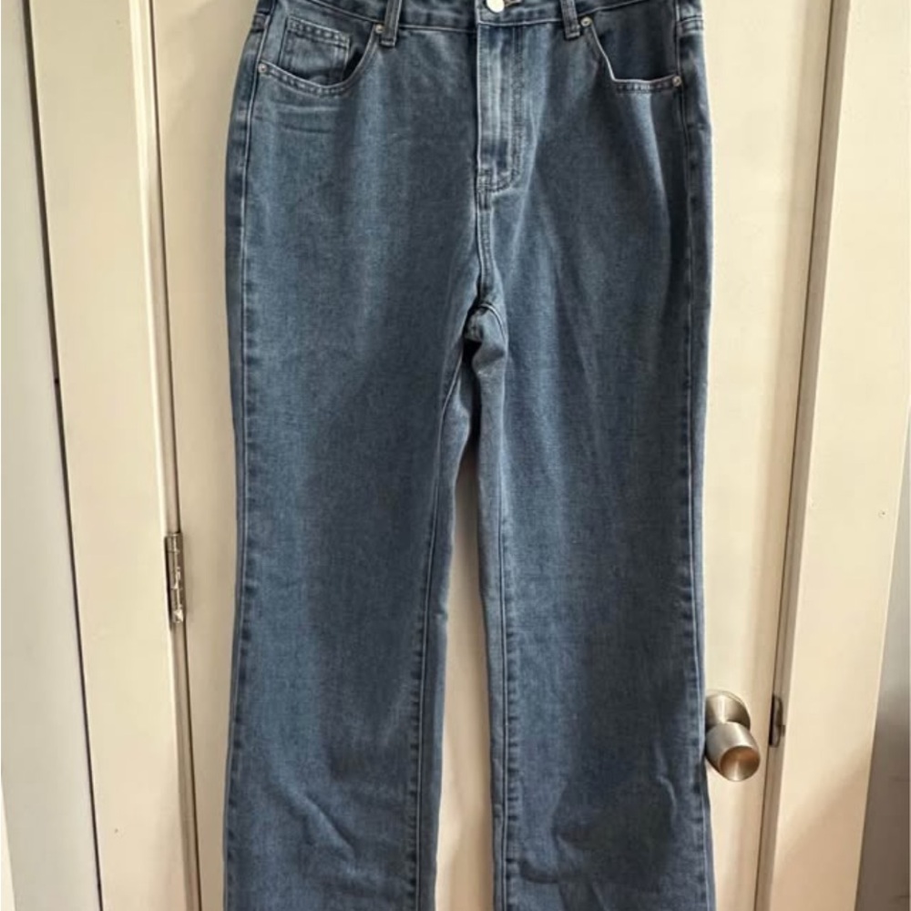 G.I.L.I. Straight-Leg Jeans in Medium Blue Wash